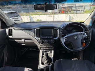 2019 Holden Colorado - Thumbnail