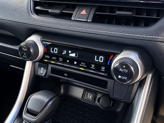 2024 Toyota RAV4 - Thumbnail