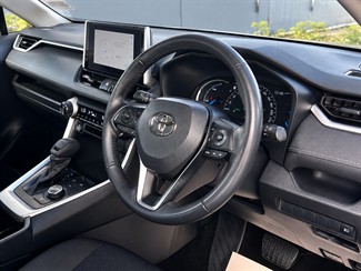 2024 Toyota RAV4 - Thumbnail