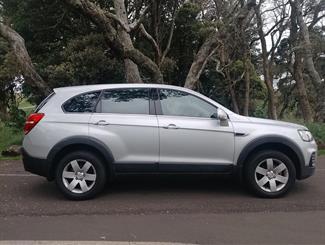 2017 Holden Captiva - Thumbnail