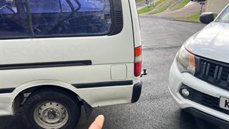 2001 Toyota Hiace - Thumbnail