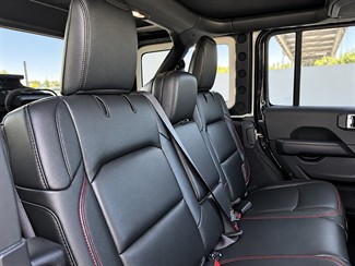 2022 Jeep Wrangler - Thumbnail