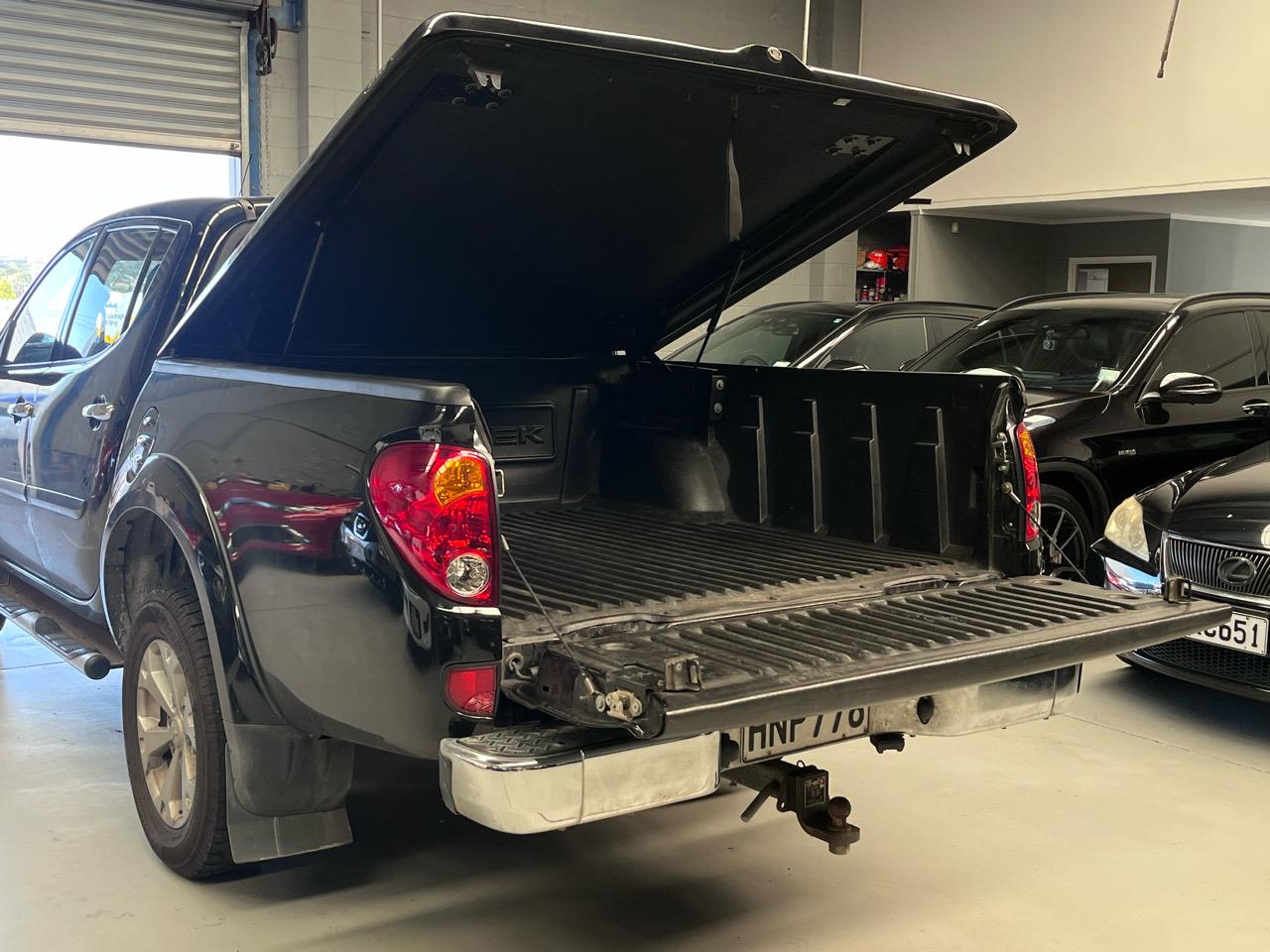 2014 Mitsubishi Triton