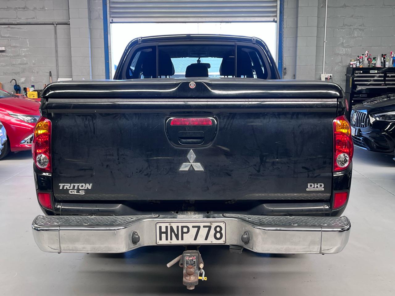 2014 Mitsubishi Triton