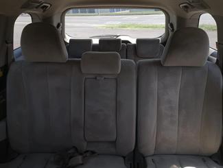 2009 Toyota Estima - Thumbnail