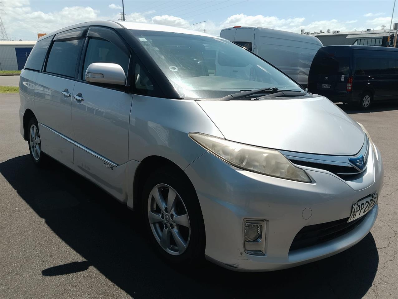 2009 Toyota Estima