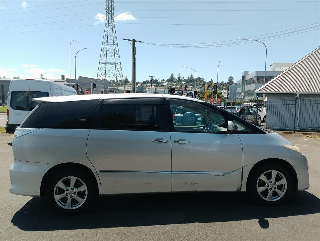 2009 Toyota Estima
