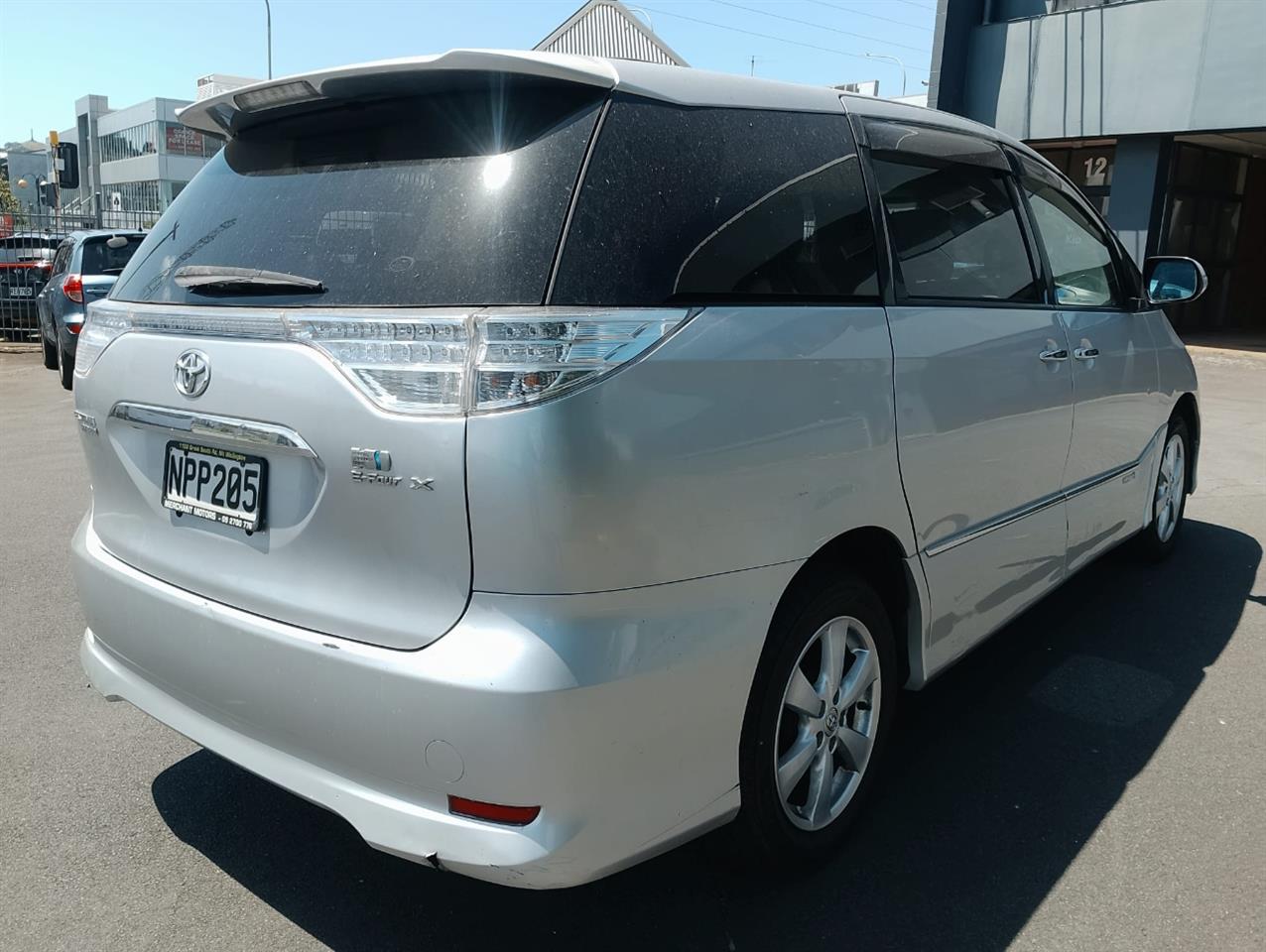 2009 Toyota Estima
