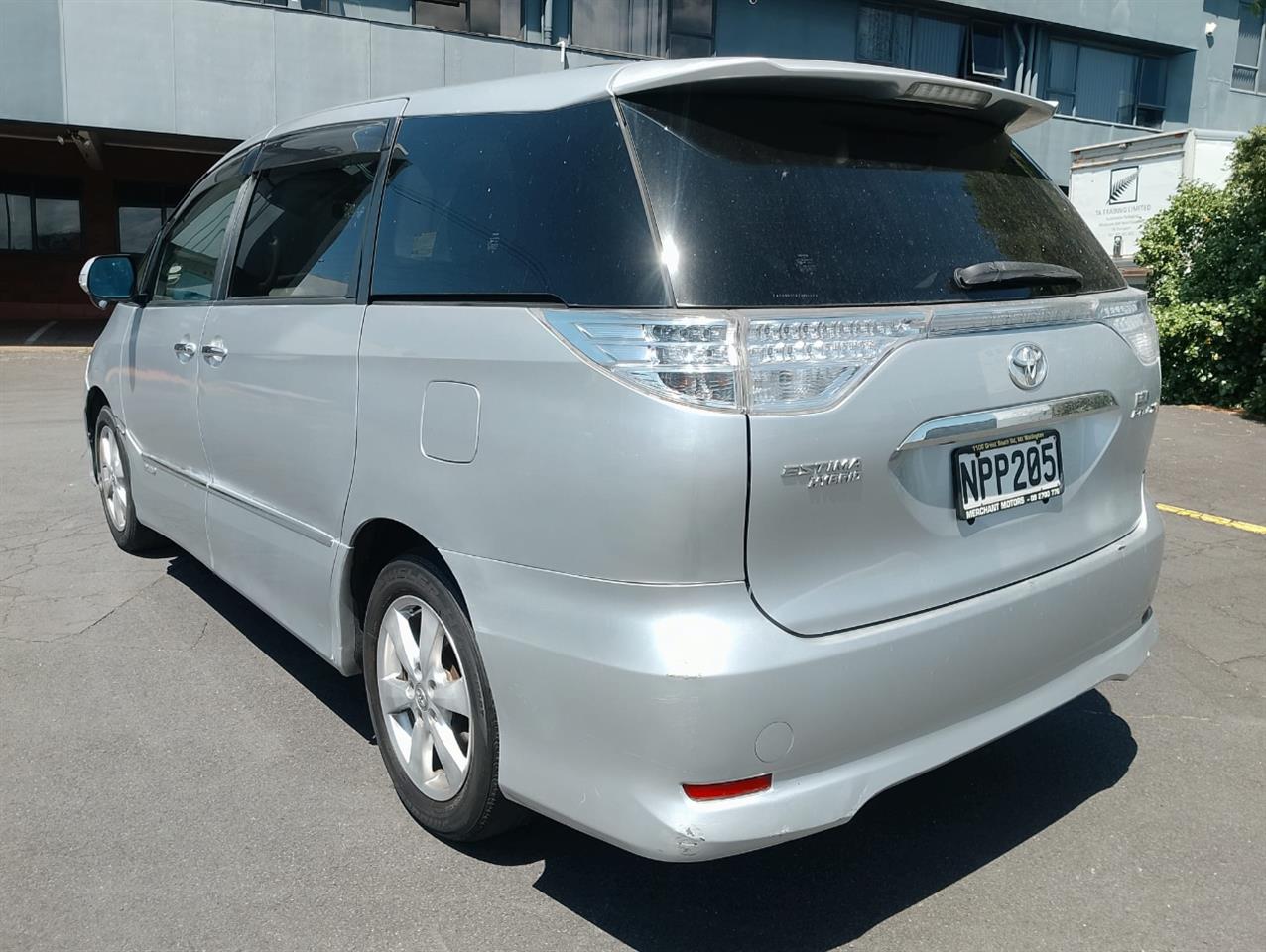 2009 Toyota Estima