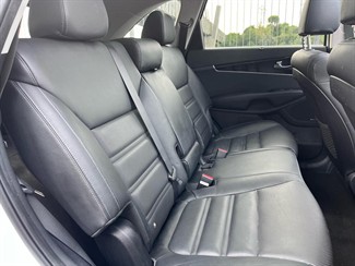 2019 Kia Sorento - Thumbnail