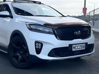 2019 Kia Sorento - Thumbnail