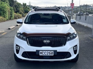 2019 Kia Sorento - Thumbnail