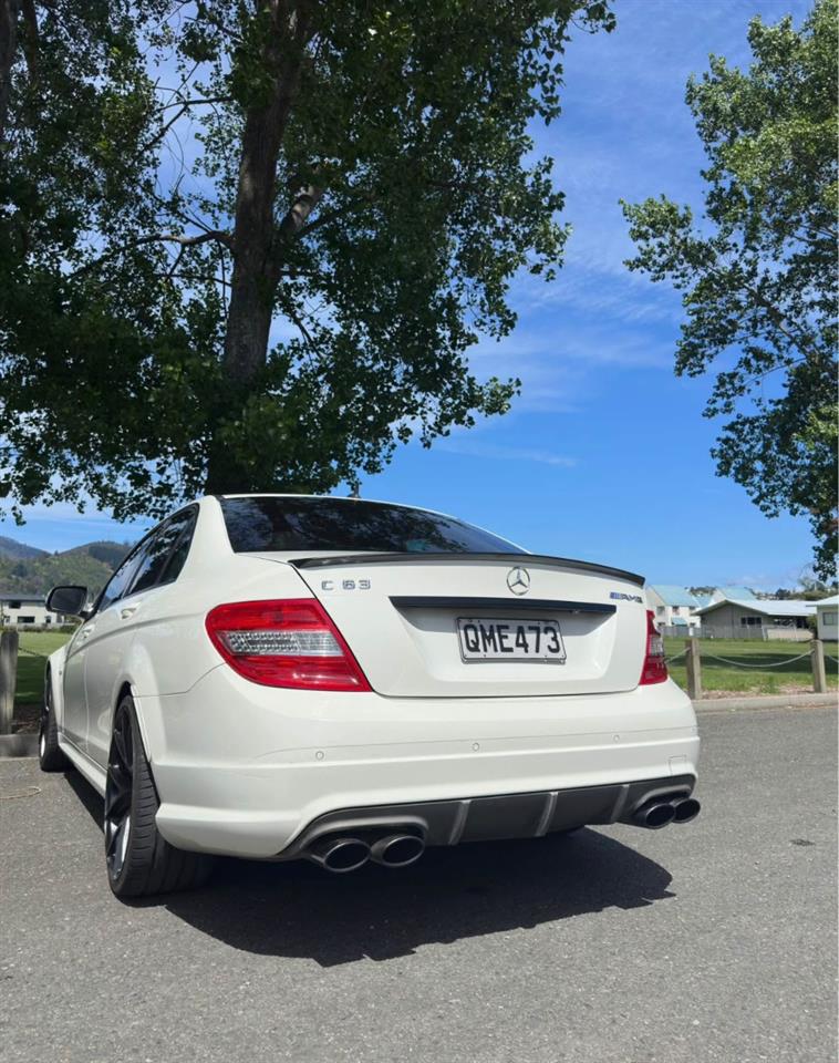 2008 Mercedes-Benz C63