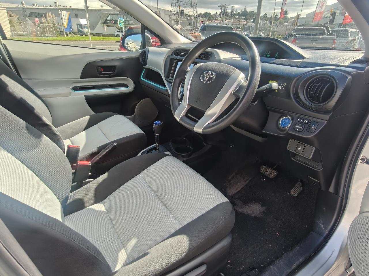 2012 Toyota Aqua