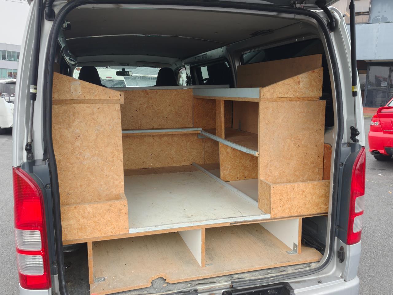 2013 Toyota Hiace