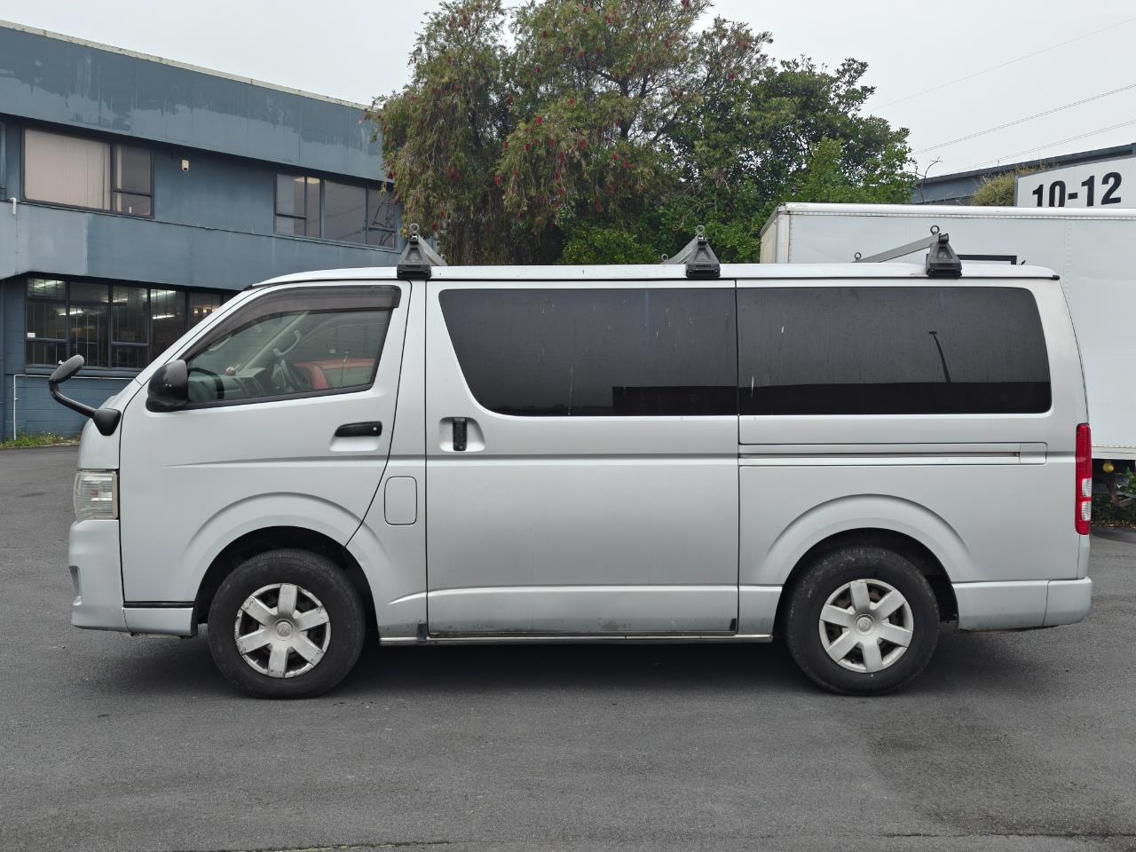2013 Toyota Hiace