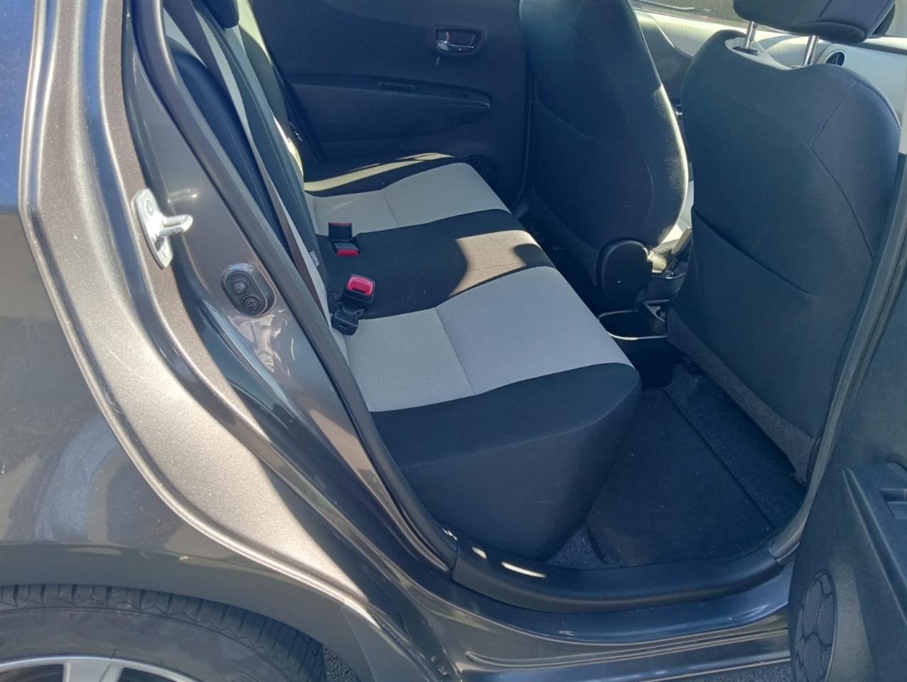2013 Toyota YARIS