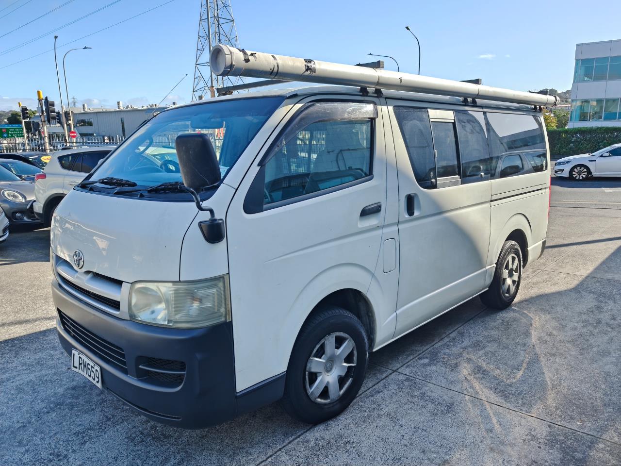 2007 Toyota Hiace