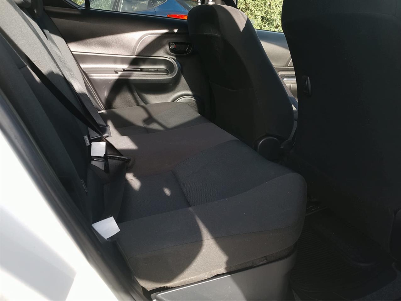 2015 Toyota Aqua