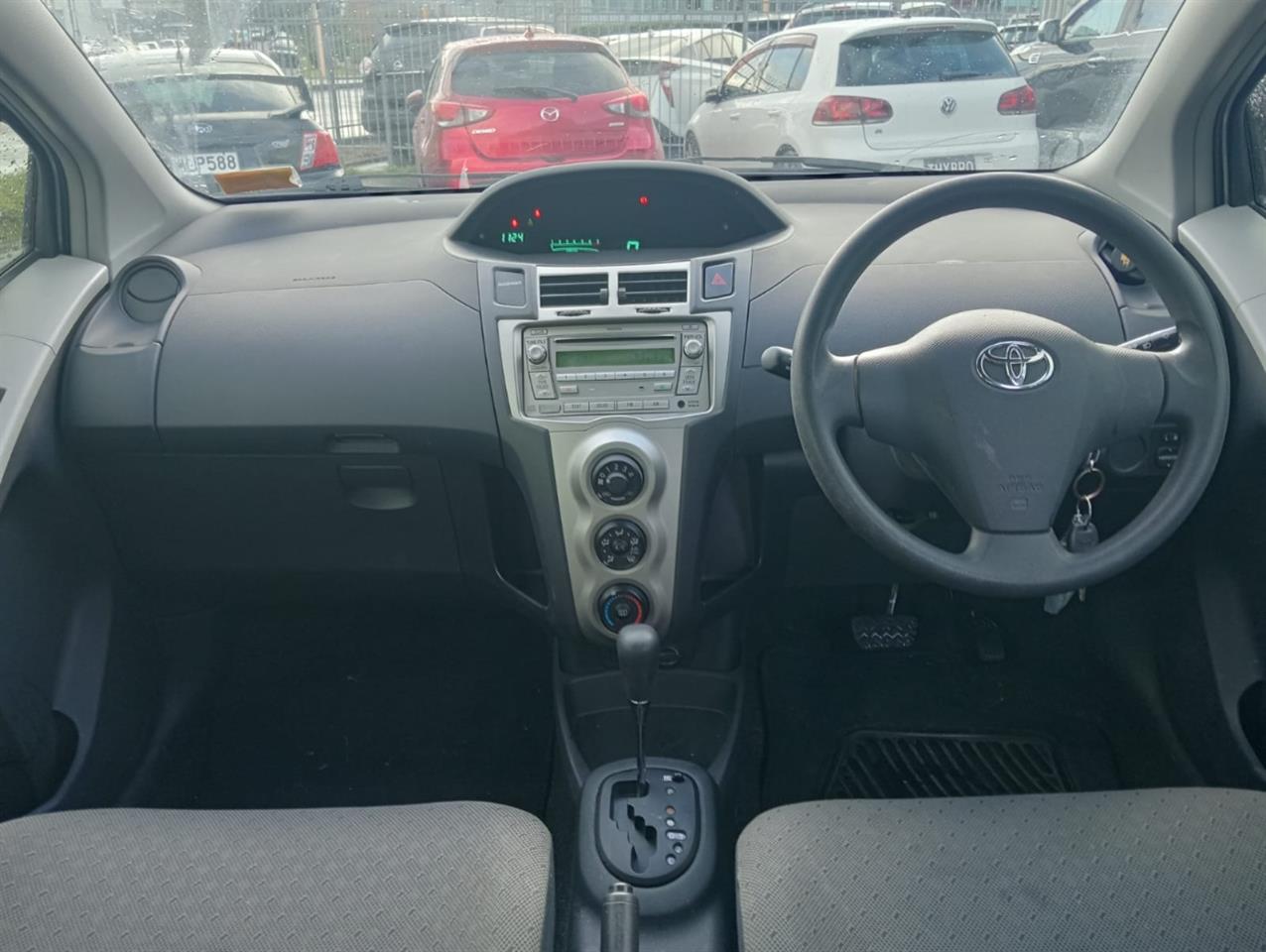 2010 Toyota YARIS