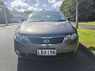 2011 Kia Cerato - Thumbnail