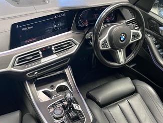 2021 BMW X7 - Thumbnail