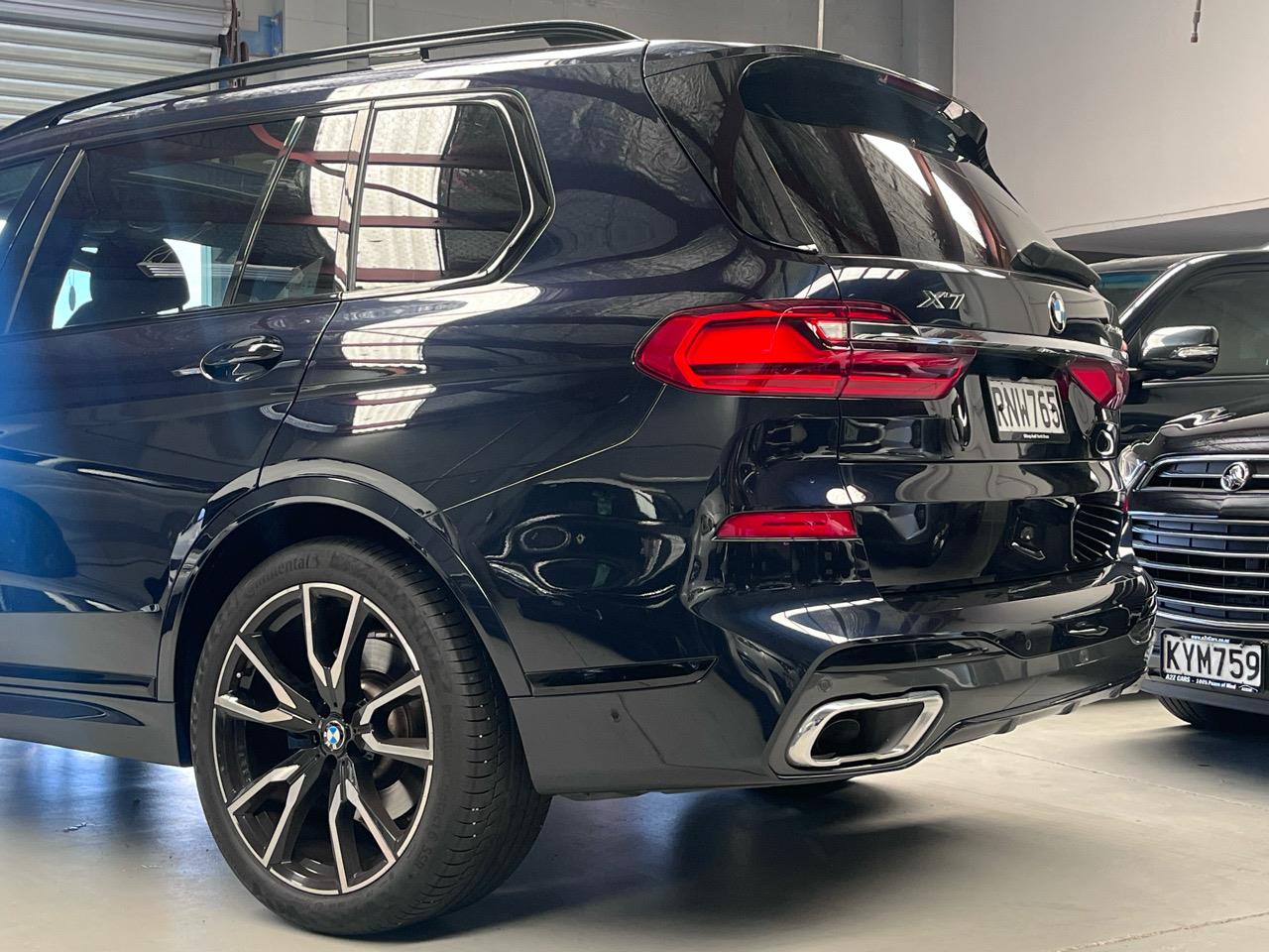2021 BMW X7