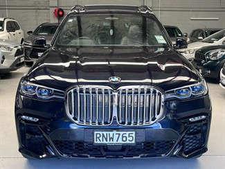 2021 BMW X7 - Thumbnail
