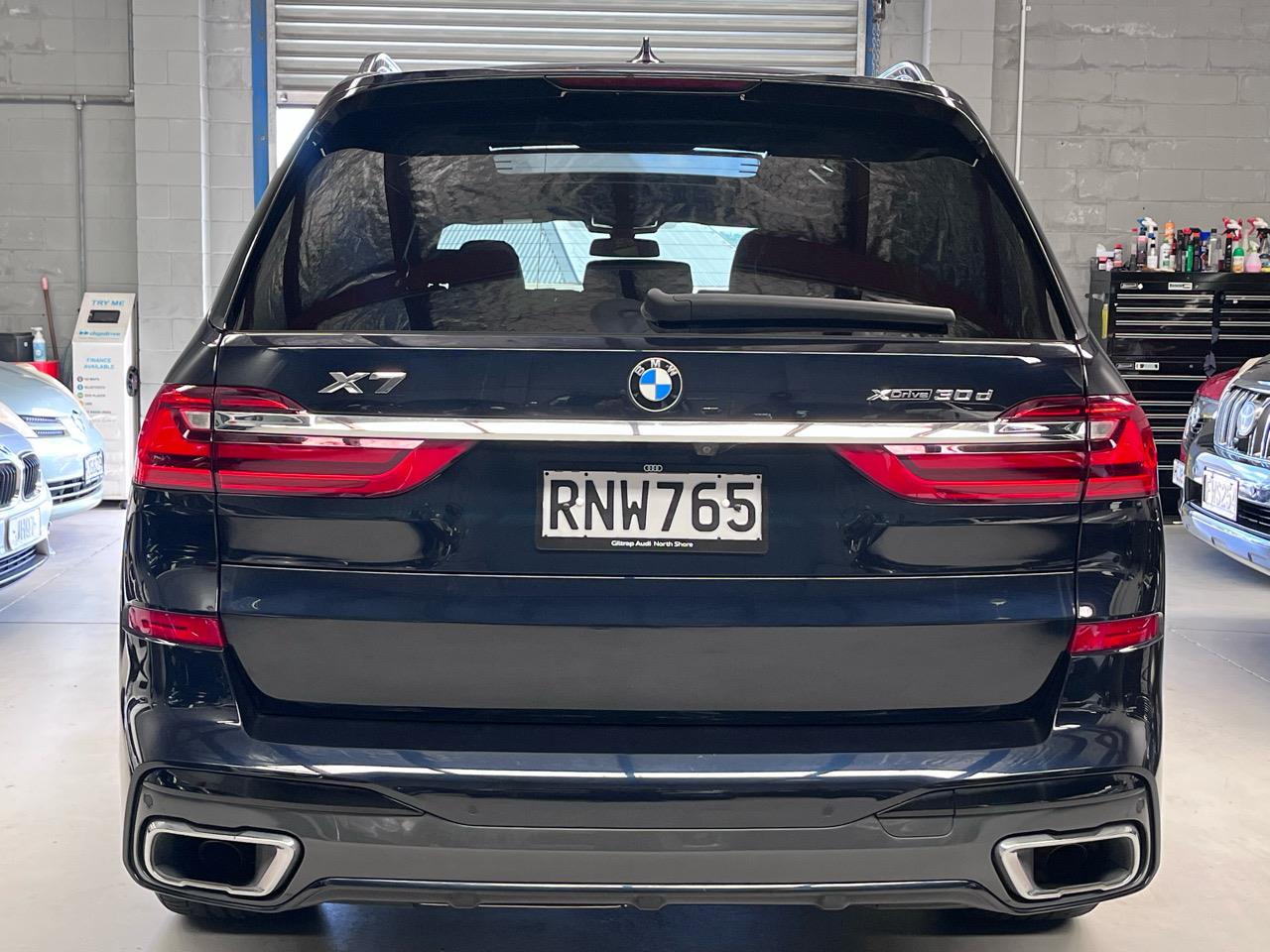 2021 BMW X7