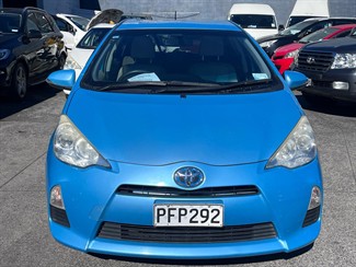 2012 Toyota Aqua - Thumbnail