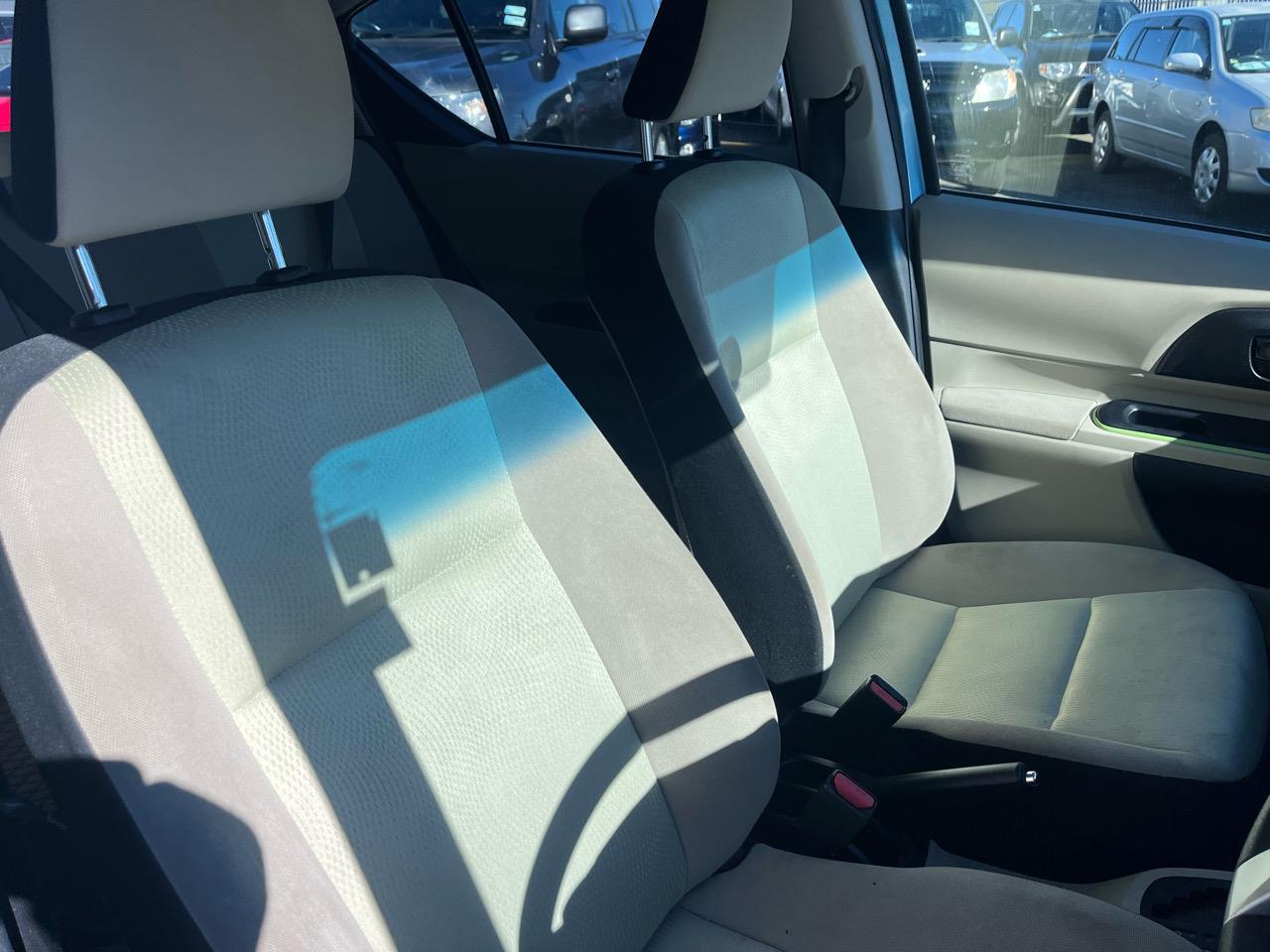2012 Toyota Aqua