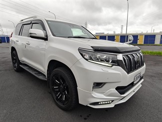2018 Toyota Land Cruiser Prado - Thumbnail