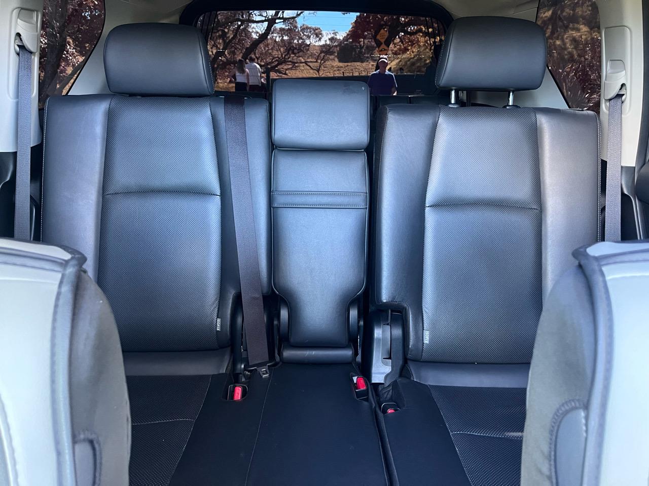 2018 Toyota Land Cruiser Prado