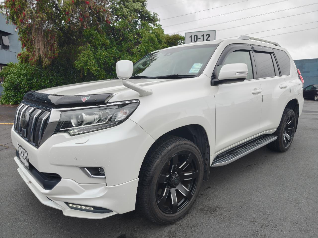 2018 Toyota Land Cruiser Prado