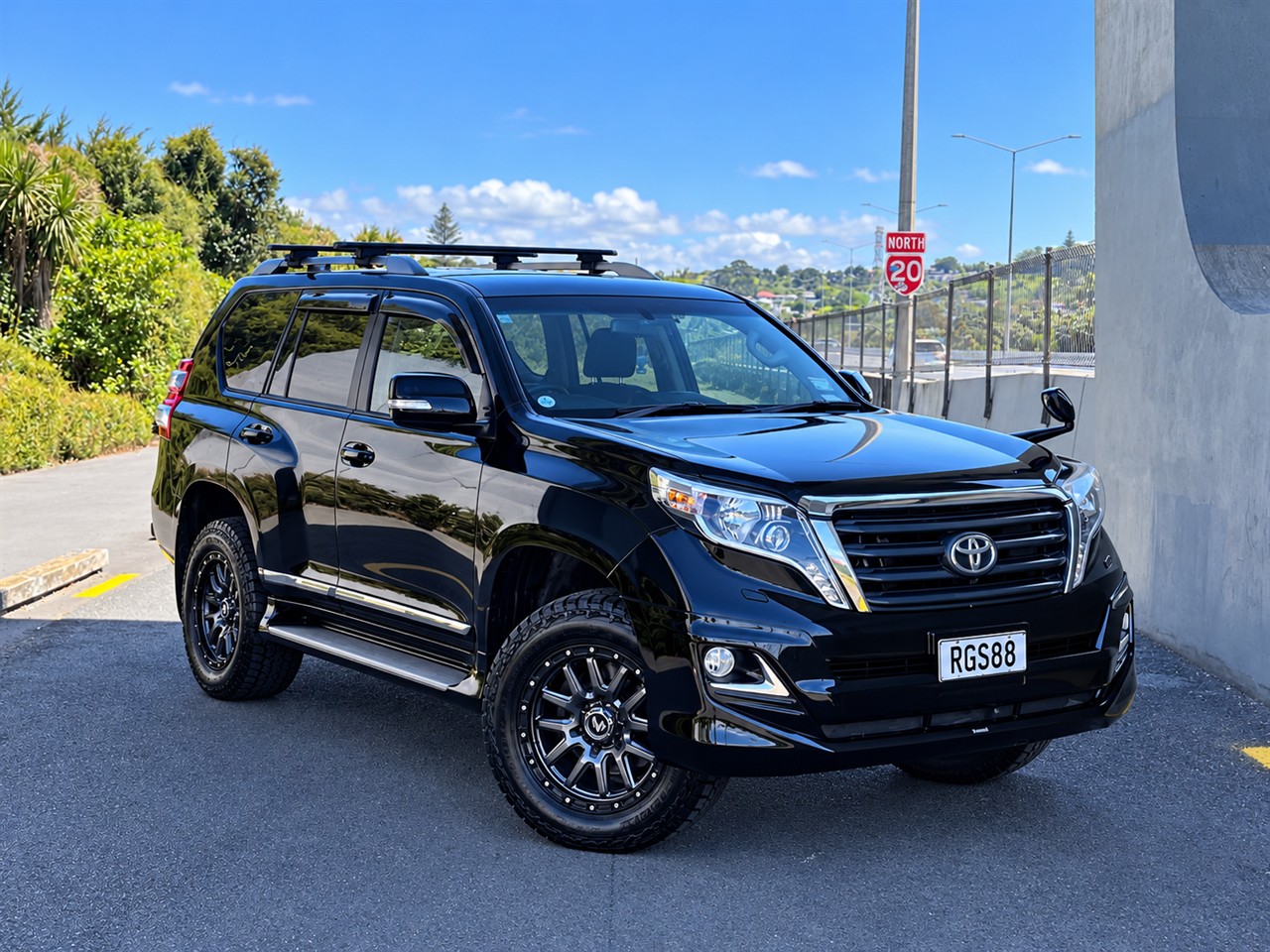 2016 Toyota Land Cruiser Prado