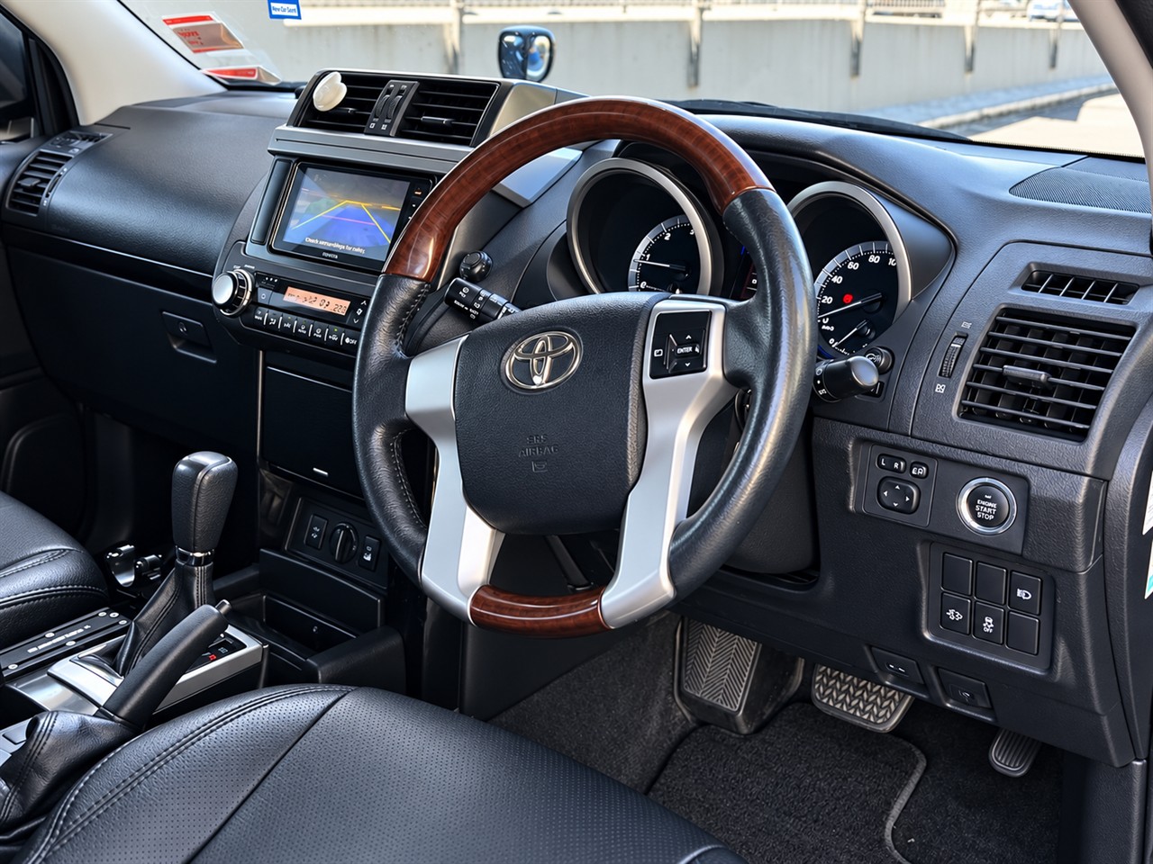 2016 Toyota Land Cruiser Prado
