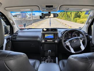 2016 Toyota Land Cruiser Prado - Thumbnail