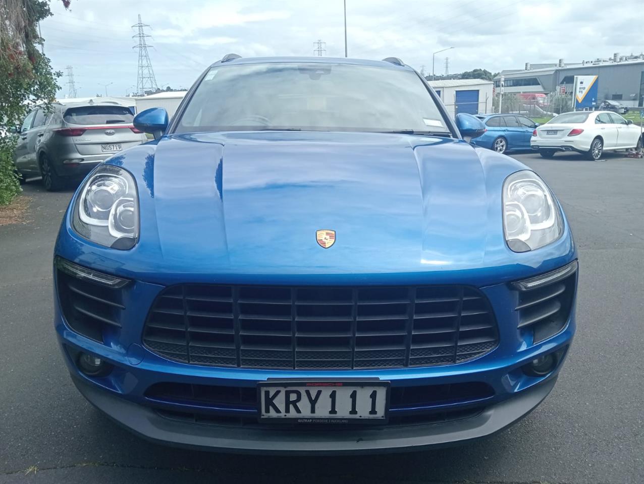 2017 Porsche Macan