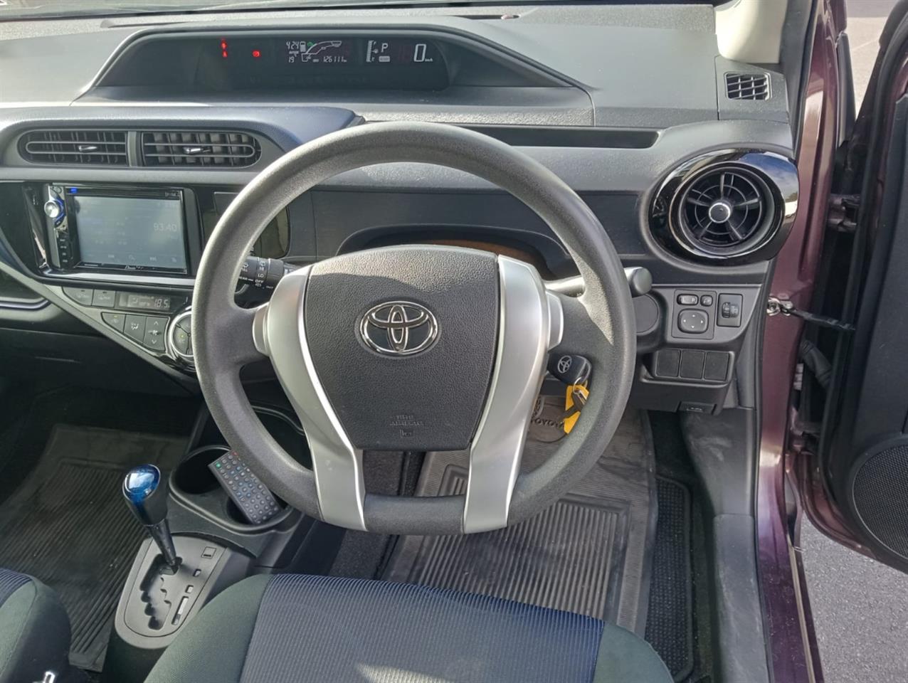 2015 Toyota Aqua
