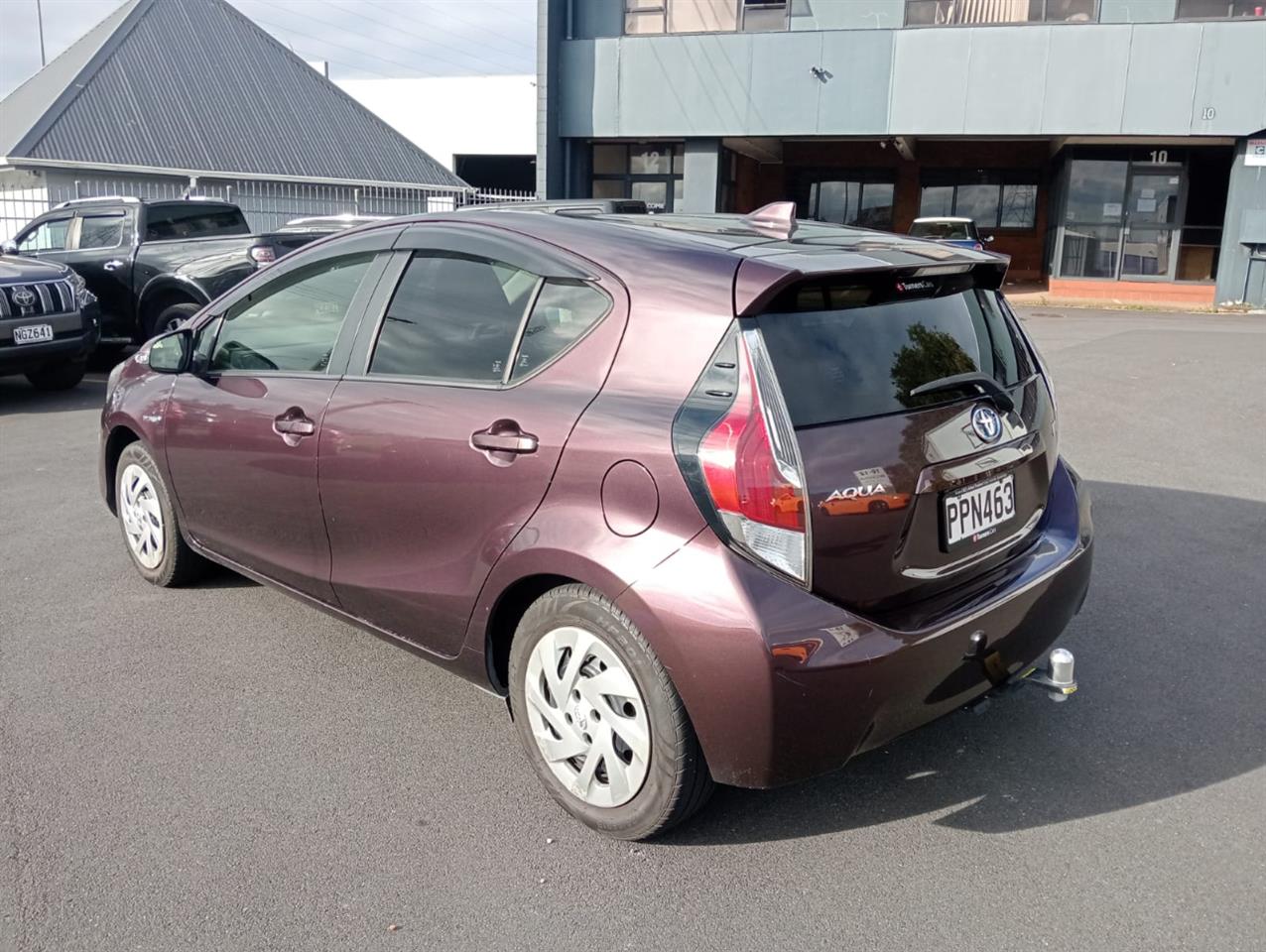 2015 Toyota Aqua