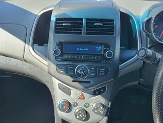 2015 Holden Barina - Thumbnail