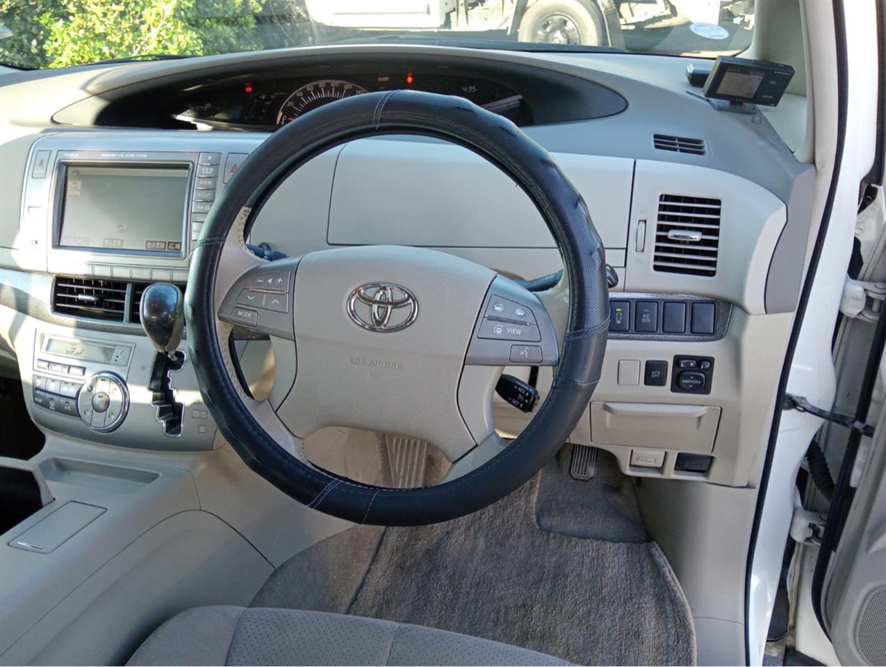 2008 Toyota Estima