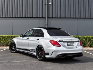 2017 Mercedes-Benz C 63 S - Thumbnail