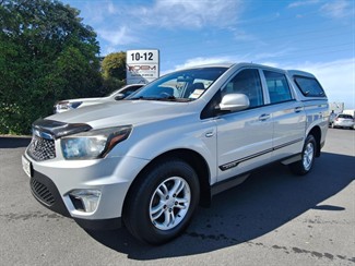 2015 Ssangyong Actyon - Thumbnail