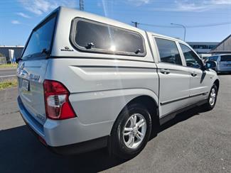 2015 Ssangyong Actyon - Thumbnail