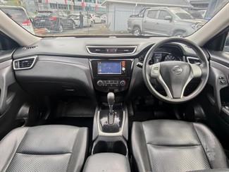 2016 Nissan X-TRAIL - Thumbnail