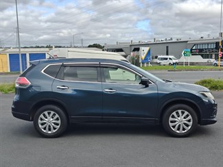 2016 Nissan X-TRAIL - Thumbnail