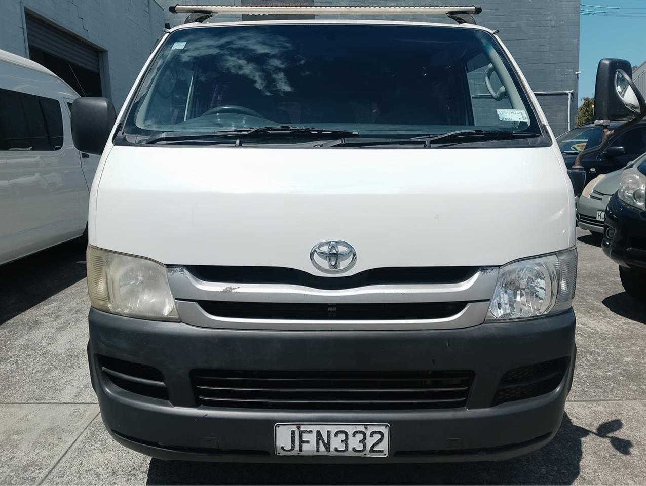 2006 Toyota Hiace