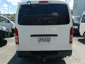 2006 Toyota Hiace - Thumbnail