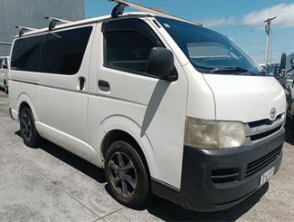 2006 Toyota Hiace - Thumbnail